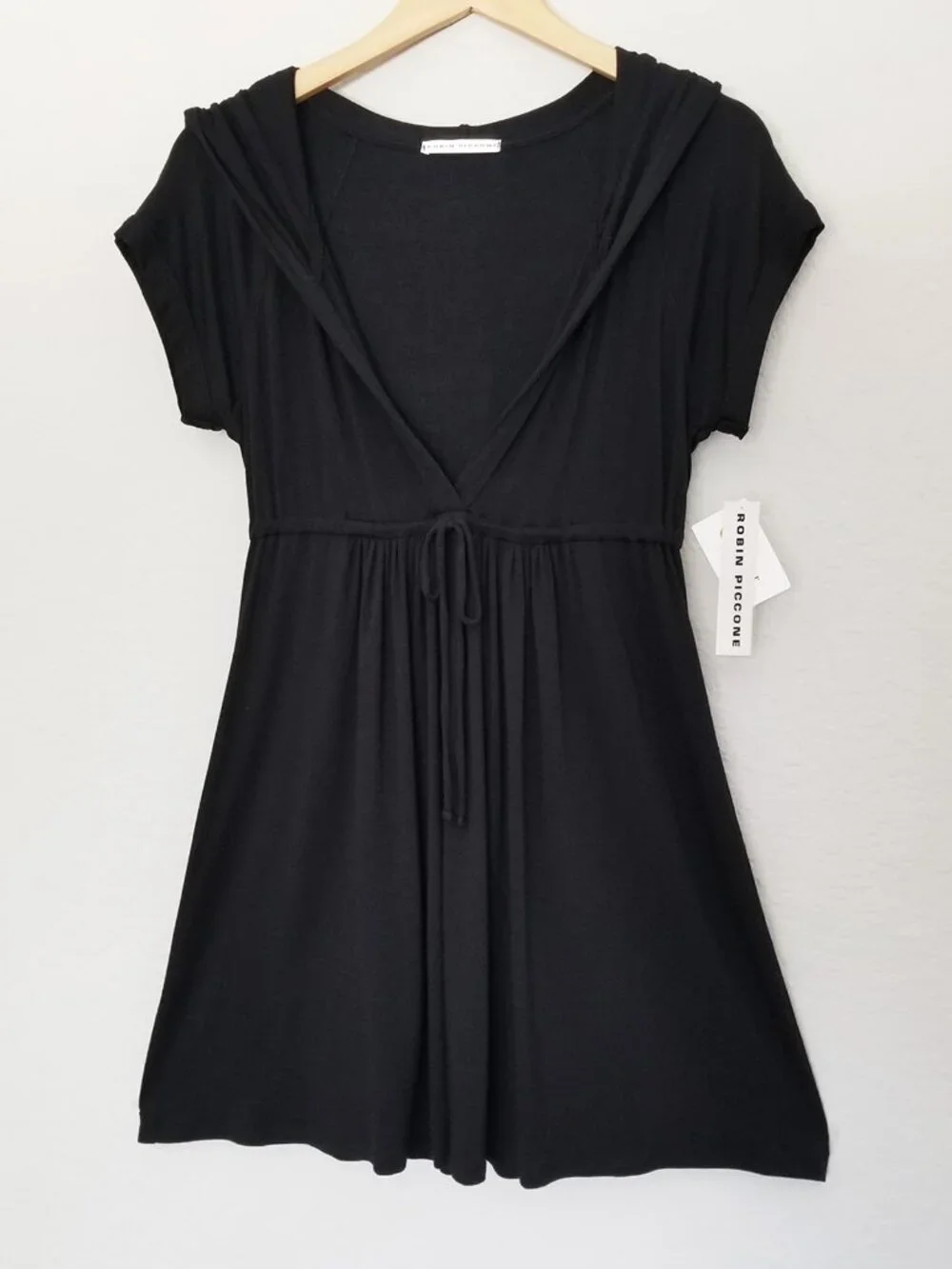 NEW Robin Piccone Black V-Neck Wrap Drawstring Hooded Dress Swim Cover-Up M $125